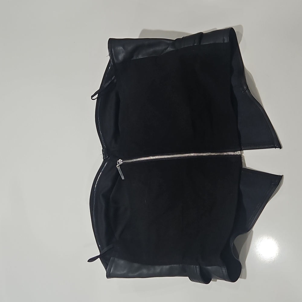 Black Faux Leather Bustier Top  Sz Xl Corset. - Picture 6 of 7